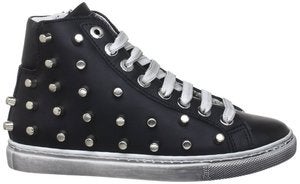 Image of P1 220 bpm black studs (W)