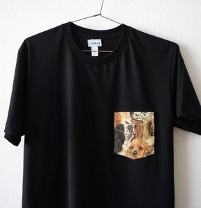 Image of DOGS POCKET TEE (black)