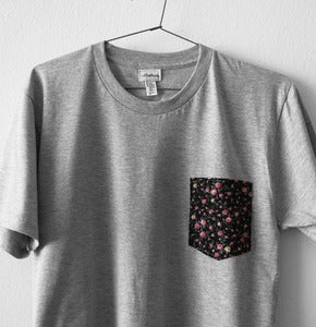 Image of LIBERTY FLOWERS POCKET TEE  (grey)