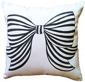 Image of Bow Petite Pillow