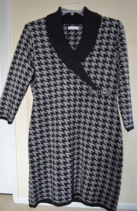 Image of Calvin Klein Sweater Dress {Size XL}
