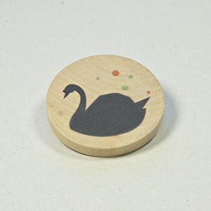 Image of Illustrated wooden brooch - Black Swan