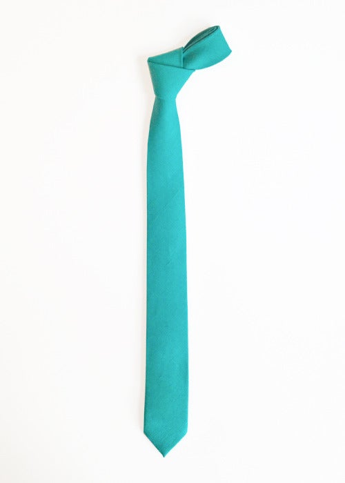 Image of teal linen tie