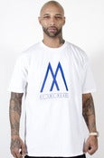 Image of EXCLUSIVE "M" BASIC (WHITE)