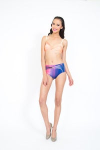 Image of Vintage Bikini Top - Ava print