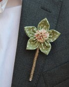 Image of Flower Buttonholes