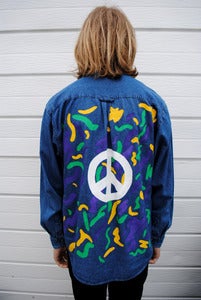 Image of Peaceful Squiggle Shirt #1